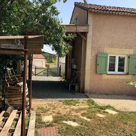 Gite Au Soleil Euzet Zewnętrze zdjęcie